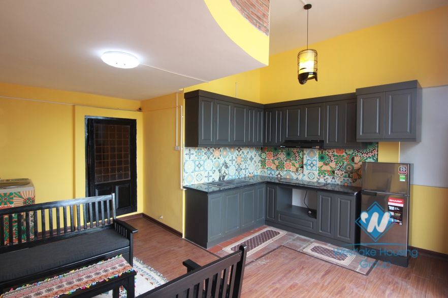 An elegant warmly colored apartment with spectacular views for rent 